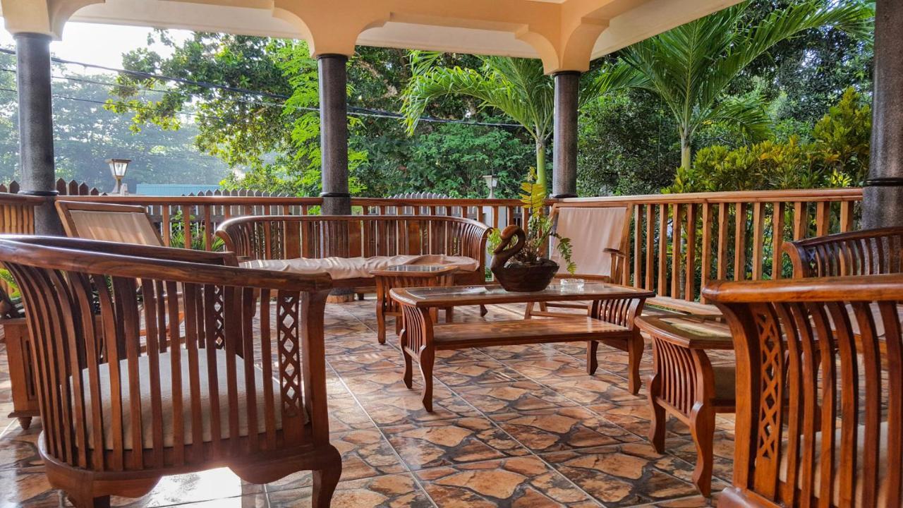 Bernique Guesthouse 라디게 외부 사진