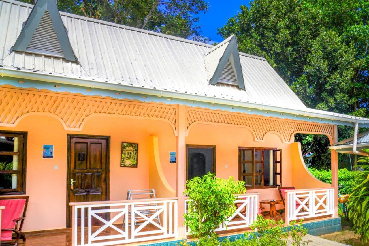 Bernique Guesthouse 라디게 외부 사진
